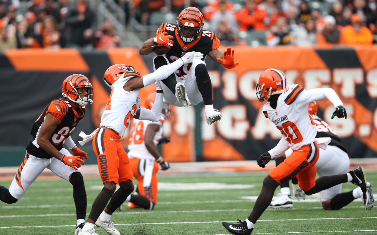 Nick Chubb Odds: Week 8 Nick Chubb Prop Bets and Picks vs. the Bengals -  Betsperts