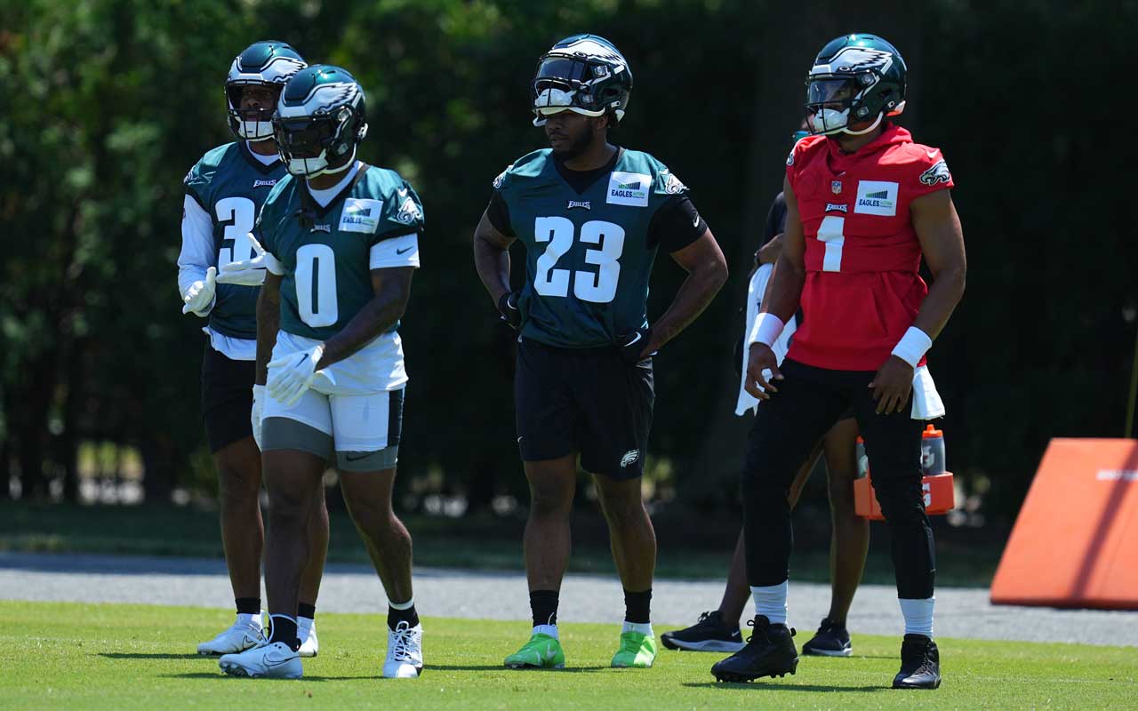 Eagles training camp 2023: How top position battles are going, including at  offensive line, running back 