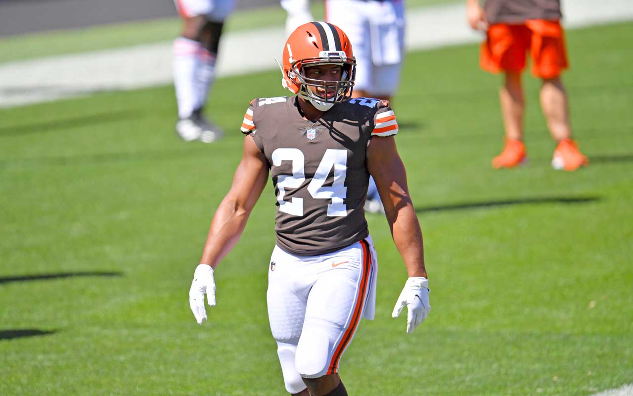 BROWNS vs STEELERS  Monday Night Showdown Picks and Lineup Builds