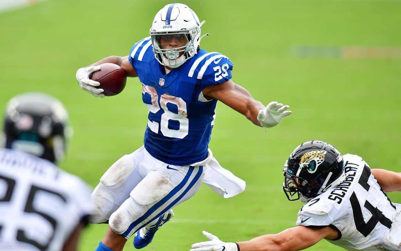 Monday Night Football DFS Breakdown: Steelers at Colts