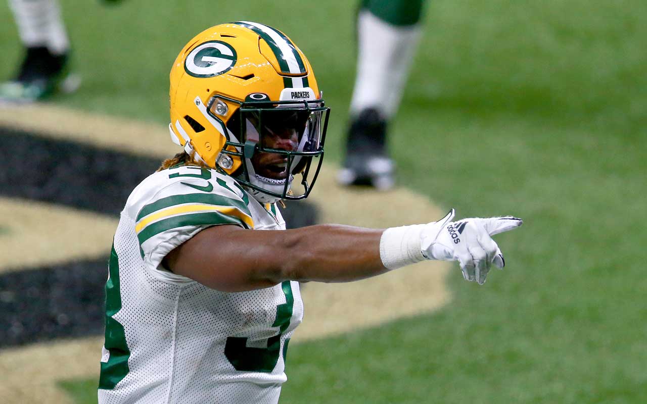 Packers vs. Titans player props, odds, bets, Thursday Night Football picks: Aaron  Jones over 56.5 yards 