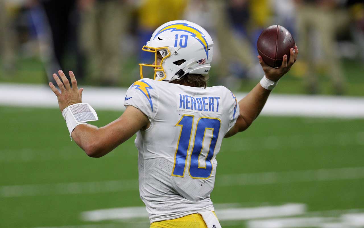 chargers colts dfs