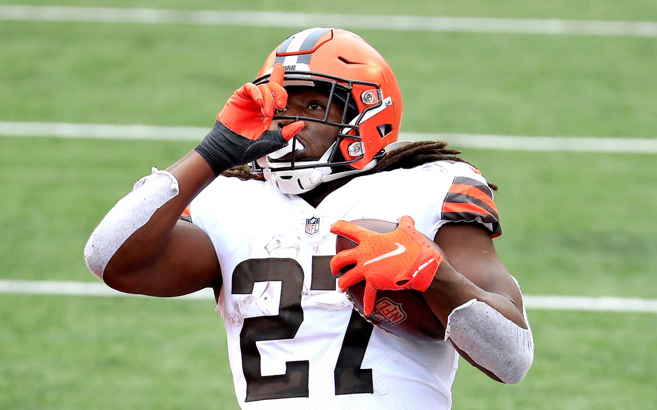 Kareem Hunt: The Forgotten Man in Fantasy Football