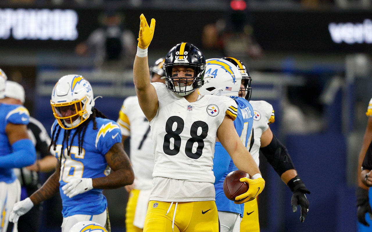 Steelers vs Titans: TE Pat Freiermuth out with concussion