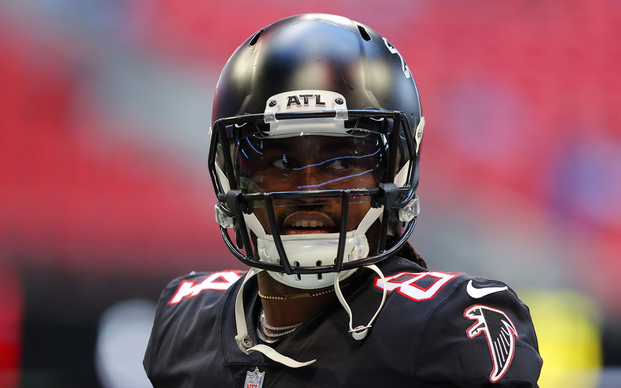 Falcons vs. Panthers DFS Lineup: Putting Faith in D'Onta Foreman, DJ Moore,  Kyle Pitts, and Others