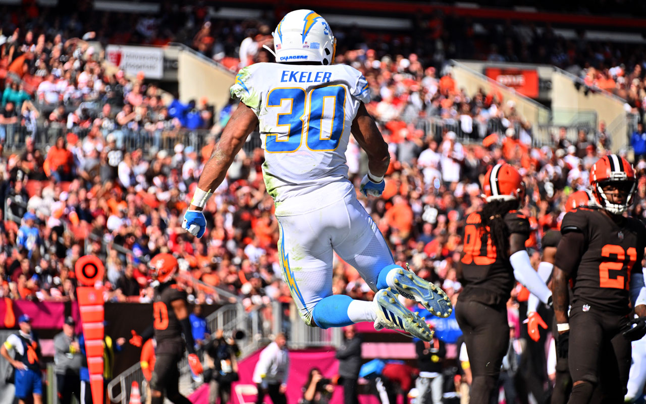 Raiders Chargers Player Props: Best Player Prop Bets for Raiders vs.  Chargers - December 4, 2022 - Betsperts