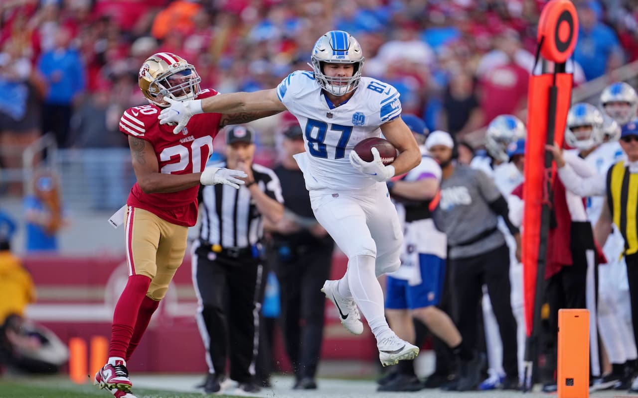 Understanding the Value of Tight Ends in TE Premium Fantasy Leagues and FFPC