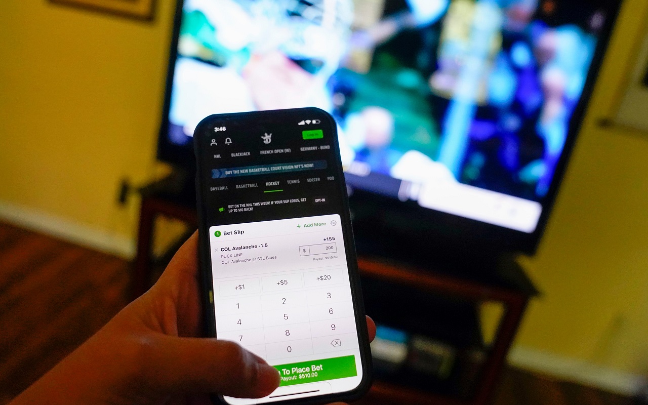 North Carolina Betting Apps & Top Mobile Sportsbooks for October 2023