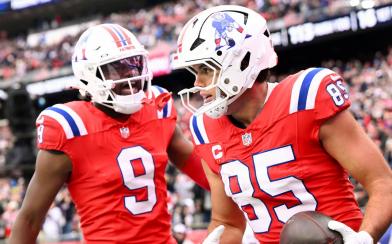 hunter henry celebration