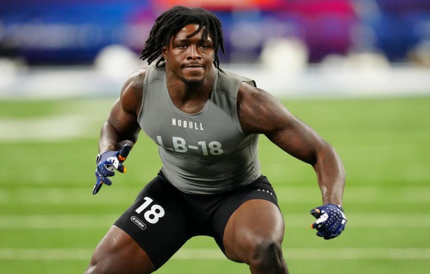 Forecasting 2024 NFL Rookie LB Success: 3-Year Model